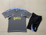 Tottenham Hotspur 24-25 Season Grey Short Sleeve Training Set with 5-Inch Shorts - 图片 9