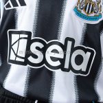 Newcastle United 25/26 Home Kids Kit - 图片 5