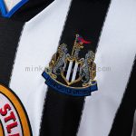 Newcastle United 1999/00 Home Retro Shirt - 图片 5