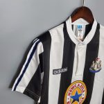 Newcastle United 1995-1997 Home Retro Shirt - 图片 5