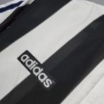 Newcastle United 1995-1997 Home Retro Shirt - 图片 7