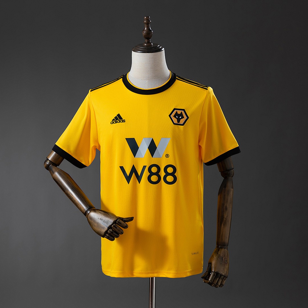 Wolves 2018/2019 Home Retro Jersey
