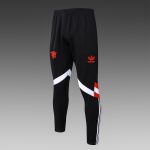 Manchester United 24/25 Black Long Zip Jacket with Red and White Sleeve Accents - 图片 4