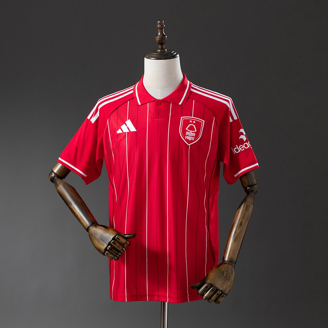 Nottingham Forest 2025/2026 Polo Shirt
